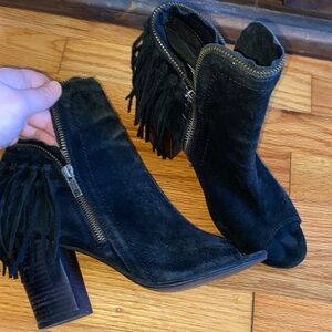 Chic Black Suede Fringe Heeled Boots